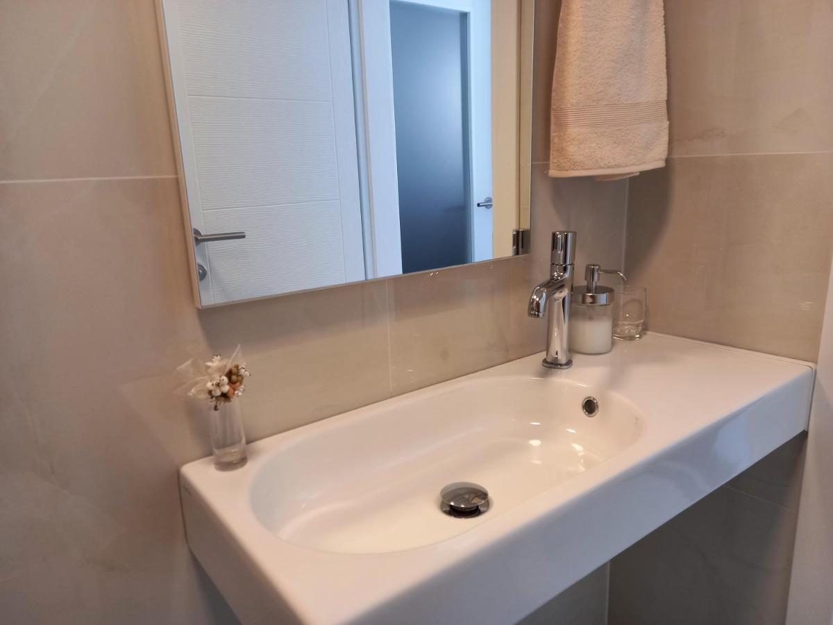 Bruno Split Centre Apartment And Room المظهر الخارجي الصورة
