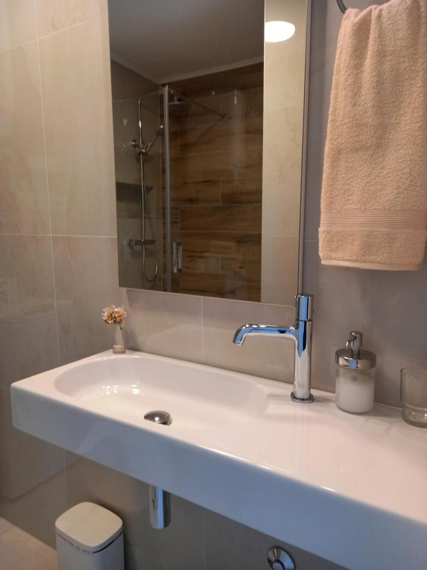 Bruno Split Centre Apartment And Room الغرفة الصورة