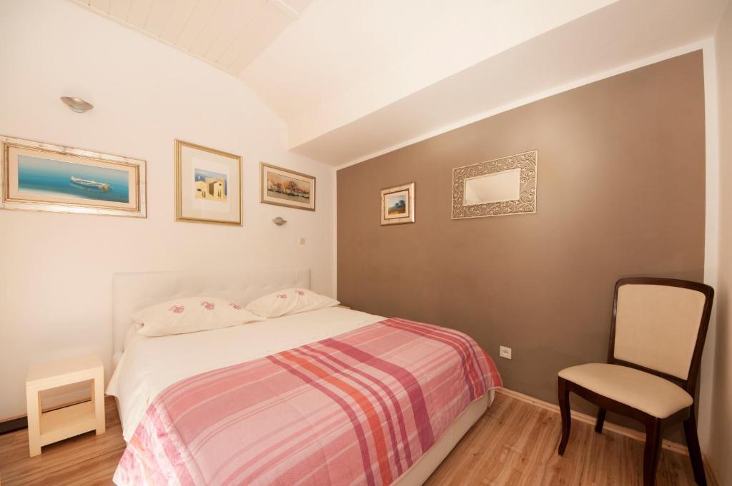 Bruno Split Centre Apartment And Room المظهر الخارجي الصورة